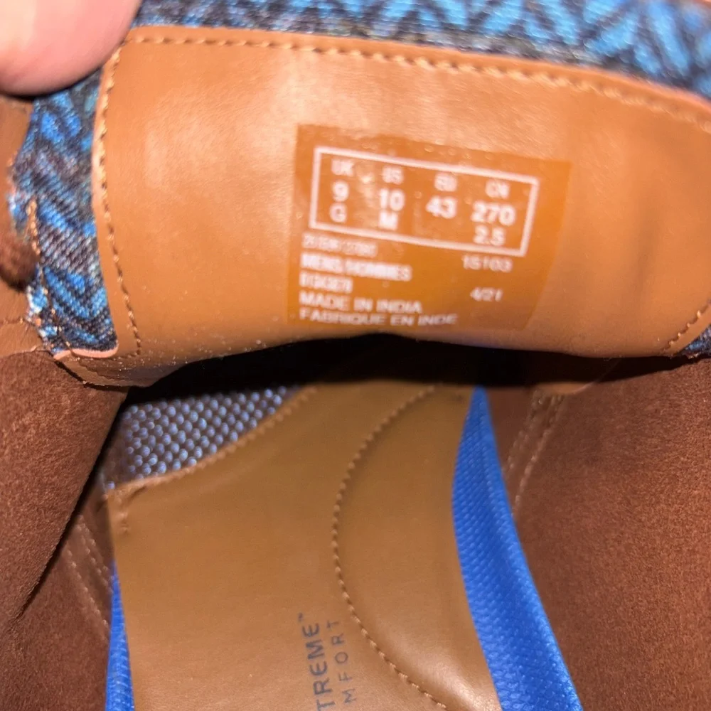 Men’s Clarks Malwood Brown Chukka Boots EUC - Picture 7 of 7